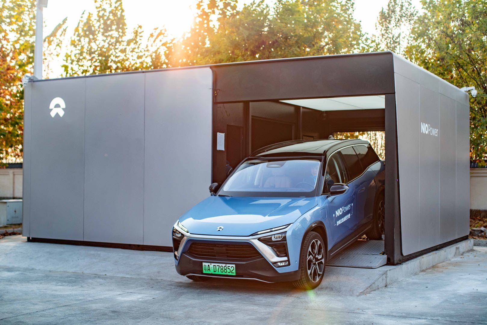 NIO Power battery swapping